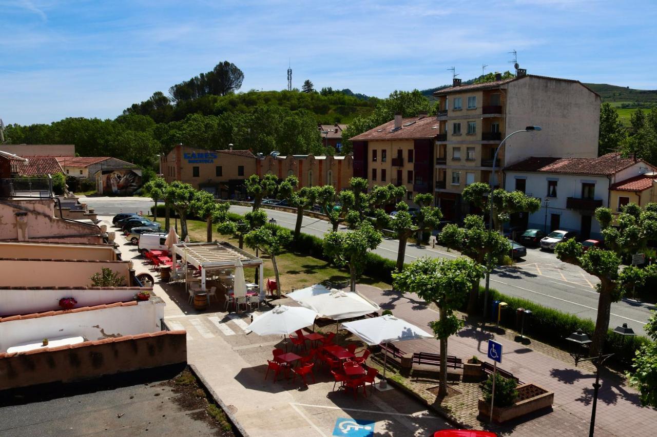 Albergue Puente Para Peregrinos Puente la Reina エクステリア 写真